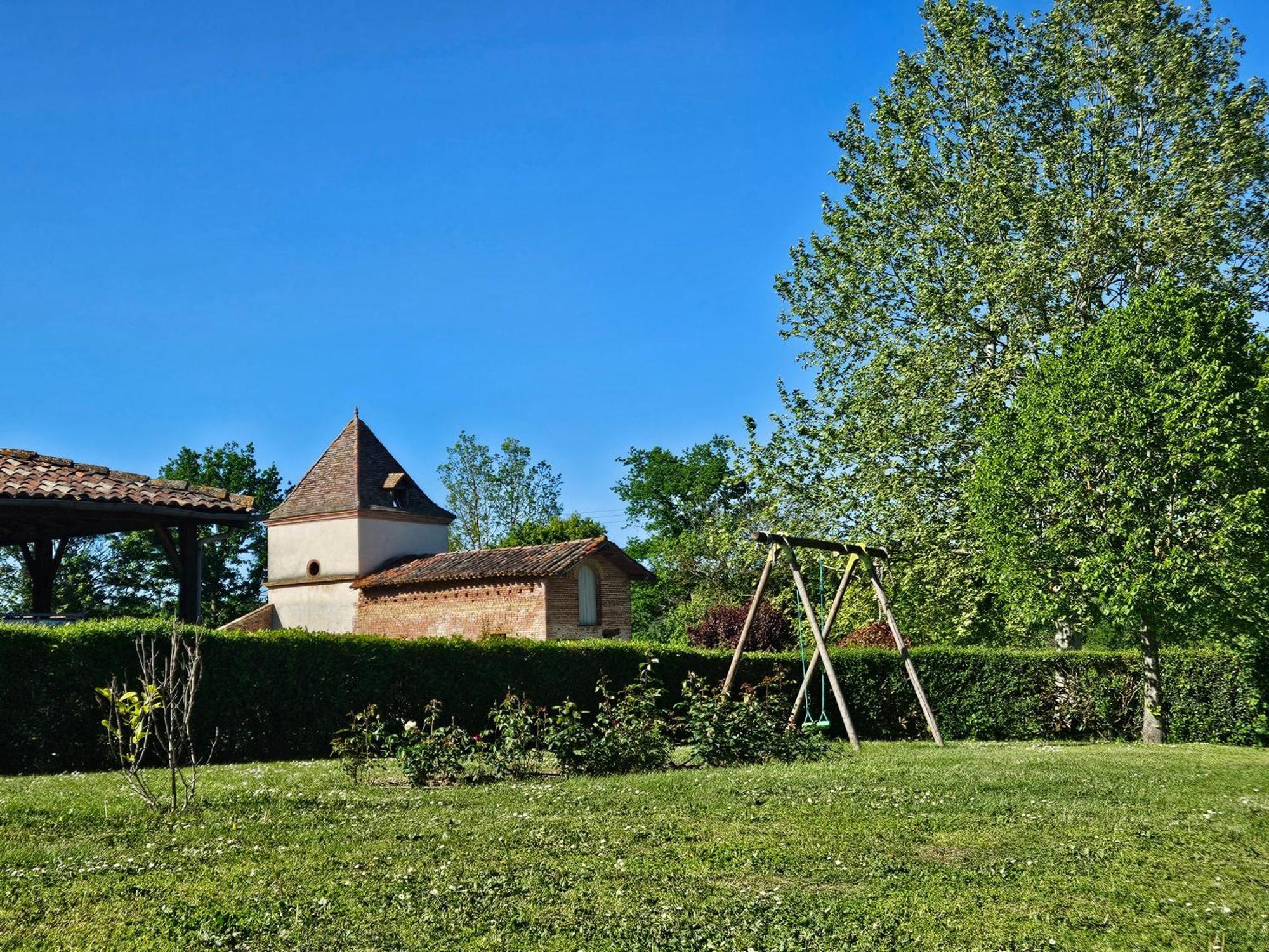 몽토방 Domaine De Belcayre B&B 외부 사진